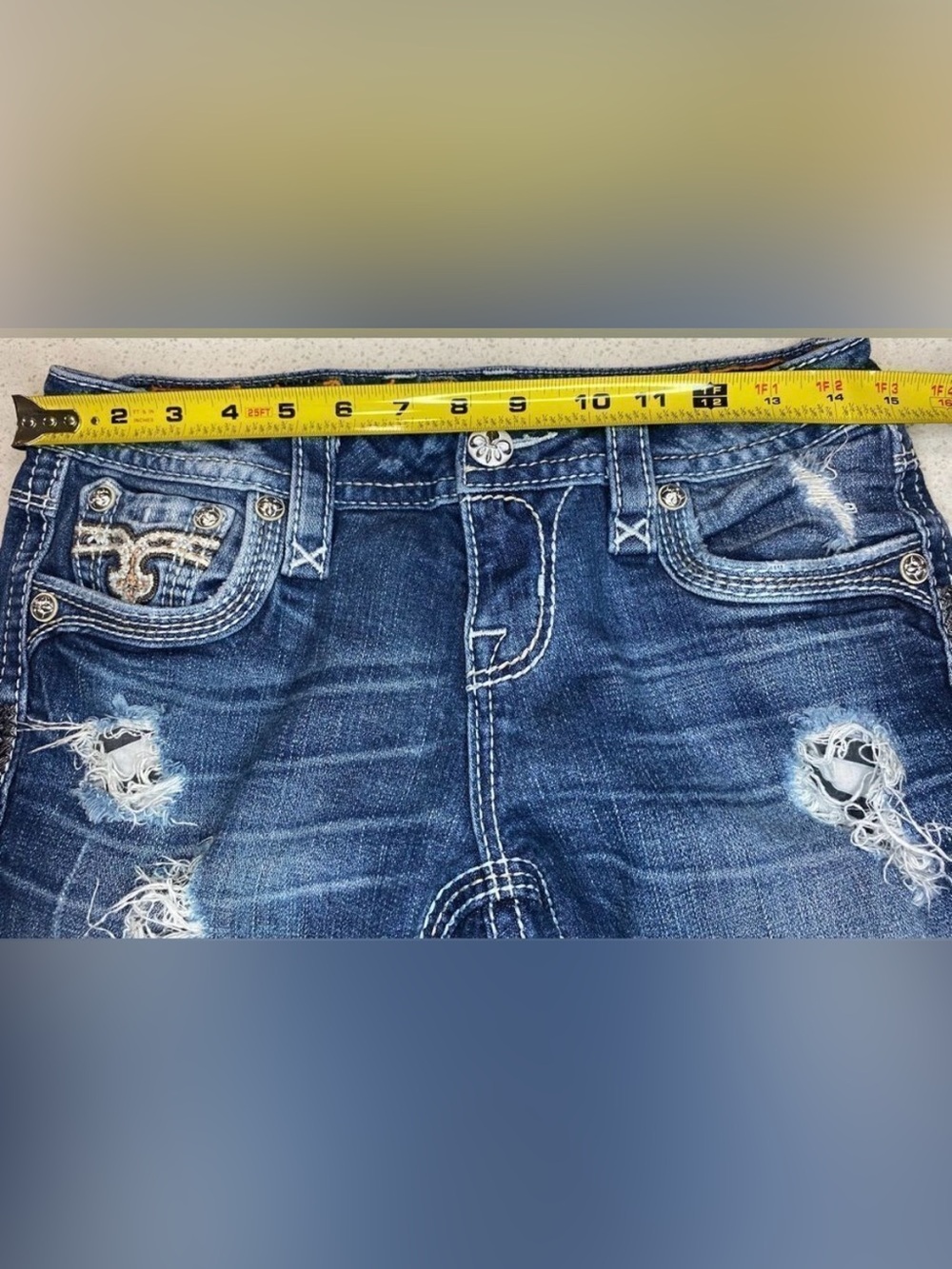 Rock Revival Alexia Crop Jeans Women’s 27 Low Rise Stretch Distressed EUC - Picture 13 of 13